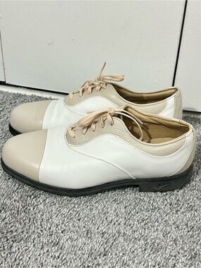 Nike White and Beige Saddle Golf Shoes